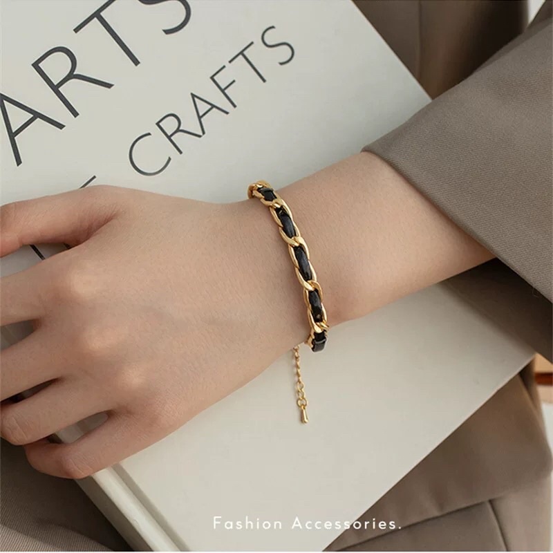 Gelang Titanium Black Kombinasi Gold Vintage Trending Fashion Style