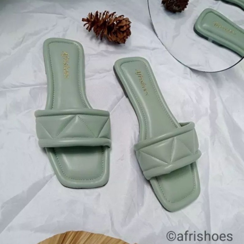Afrishoes Sandal Flat Teplek  Wanita  Motiv Zigzag Empuk