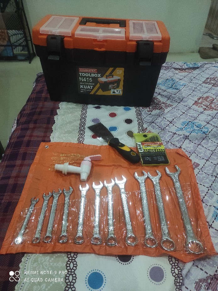 Kenmaster Kran Aqua Pencet Merah