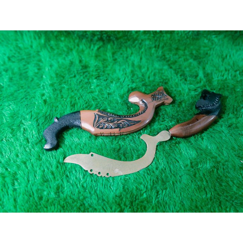 Kujang Kuningan / Kujang Lapadz / Kujang Pasundan