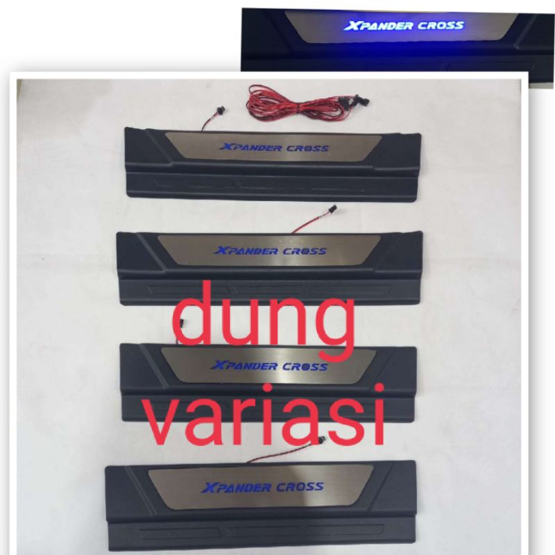 sillplate samping mobil xpander cross with lampu biru