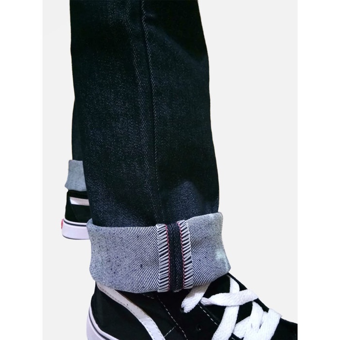 e0104f Celana Selvedge / Celana Jeans Selvedge / Celana Jeans Pria / Denim - Black Indigo, 30 R0V501