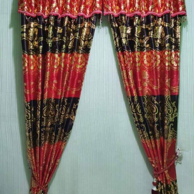 Gorden motif tinta emas