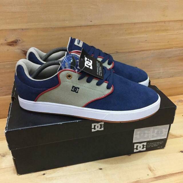 dc shoes mikey taylor