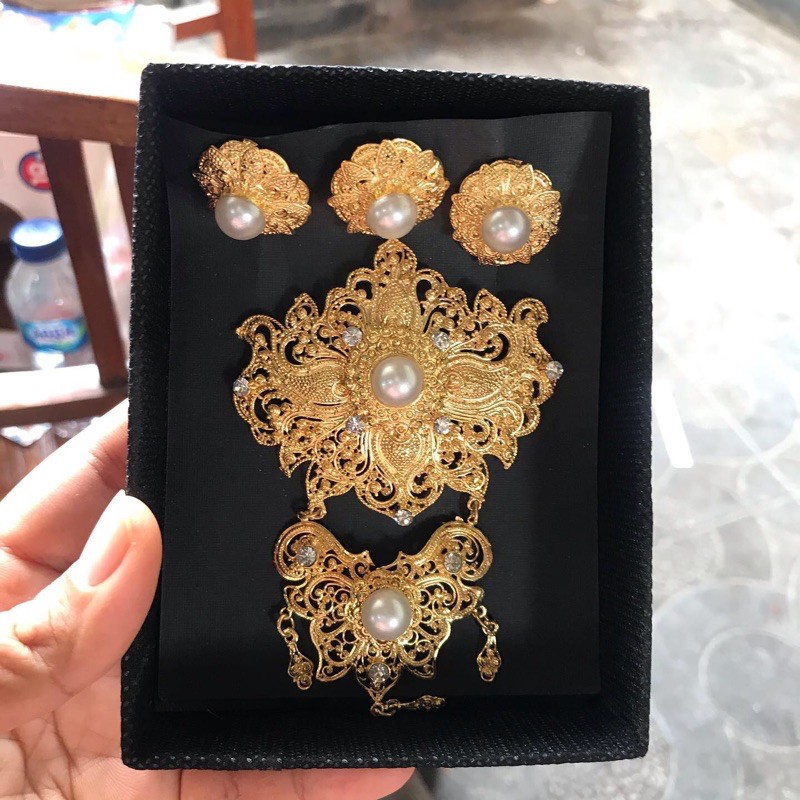 Set Bros Alpaka Shakuntala T2 (Giwang Jepit Bukan Subeng atau Cerorot Bali)