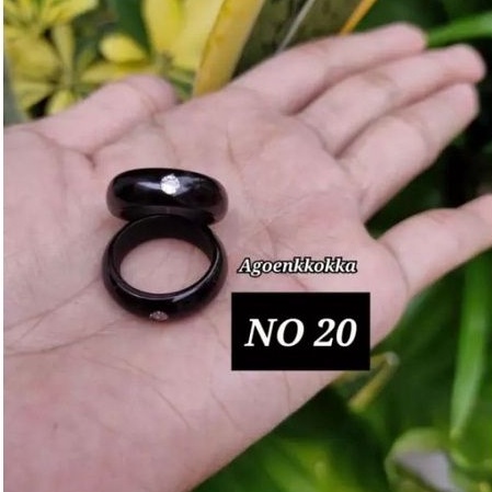 Cincin mata1 hitam ukuran 20 kokka kaokah