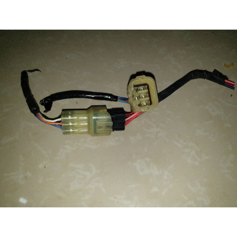 soket holder sub kabel body neutral Headlamp HL pin 6 original part yamaha fi new vixion R R15 155 vva R25 MT25 MT07 MT09 R6 R6R R1 kabel socket konektor switch sensor asli ori modul speedometer scanner dlc lampu depan belakang reflektor stoplamp asli ori