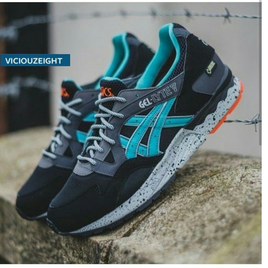 asics tiger gore tex