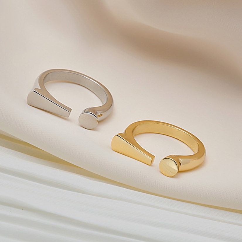 Cincin Model Terbuka Bahan Metal Warna Goldsilver Desain Geometri Adjustable Untuk Wanita