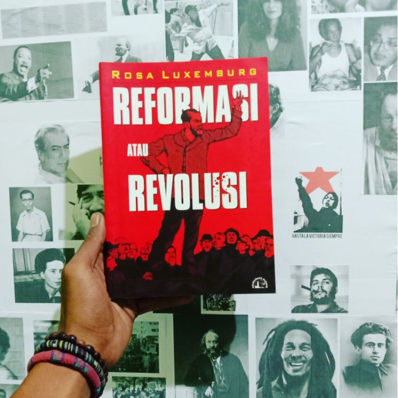 Reformasi Atau Revolusi by Rosa Luxemburg - Gelombang Pasang