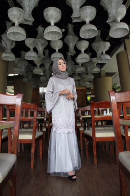 Loyal Dress Mermaid Hijab Tulle Bordir Gray Modern Wanita M L XL XXL