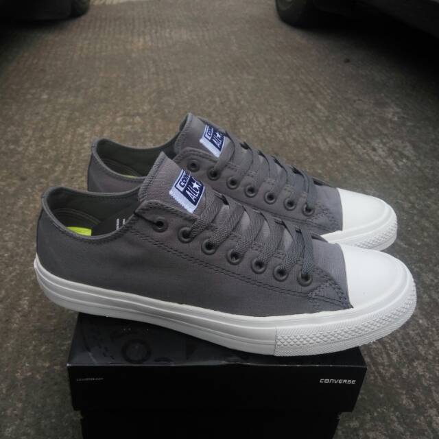 SEPATU CONVERSE CHUCK TAYLOR CT2 ABU GREY LOW PENDEK PREMIUM BIG SALE
