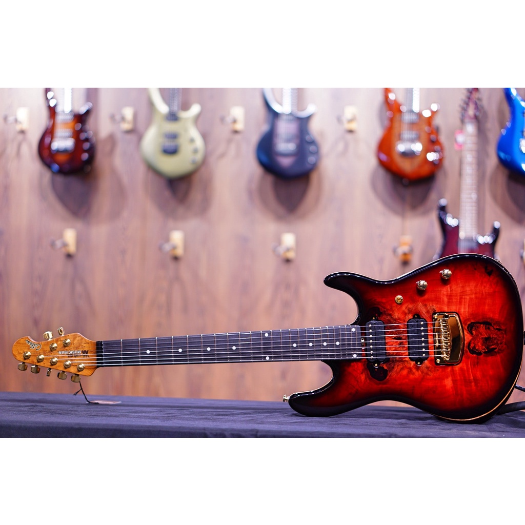 Ernie Ball Music man Cutlass HH Trem - 7 String - Jason Richardson - Rorschach Red - S06999