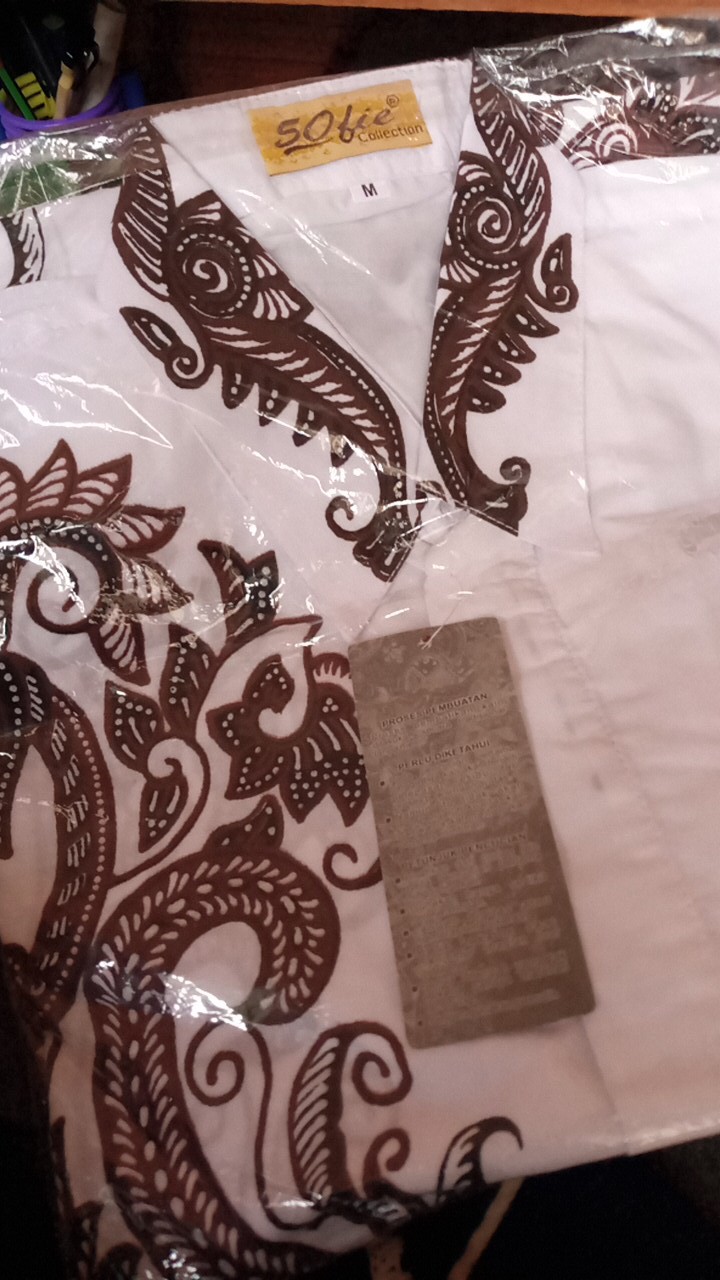 Kemeja Putih Motif Batik Baju Formal Kemeja Pria Lengan Pendek Kemeja Bali.