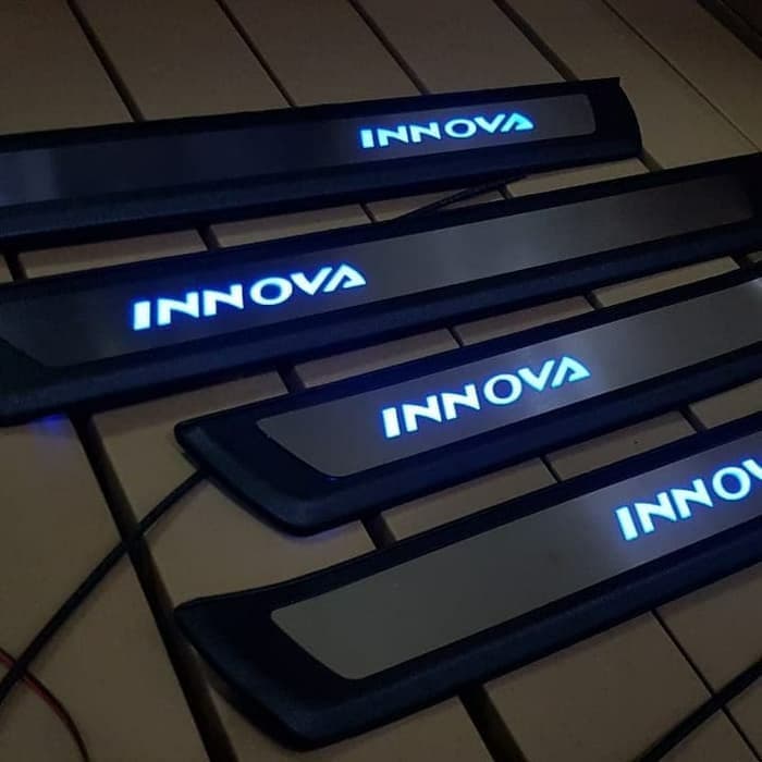 sill plate samping pintu toyota all new innova inova reborn 2016 sampai 2023 lampu led biru 2017 2019 2020 2018 2021 2022 tipe g v q venturer