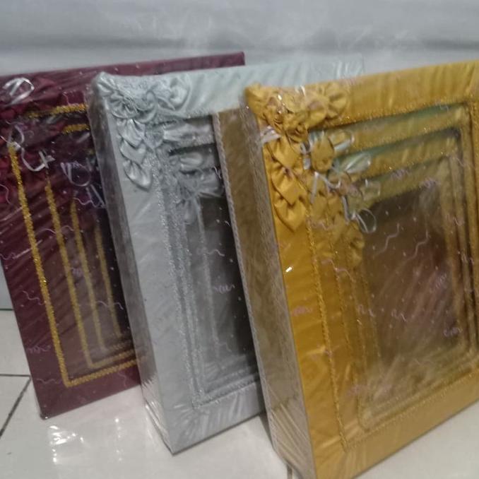 

AKSESORIS PERNIKAHAN KOTAK HANTARAN SESERAHAN TUTUP ISI 4 PERLENGKAPAN PESTA CRAFT