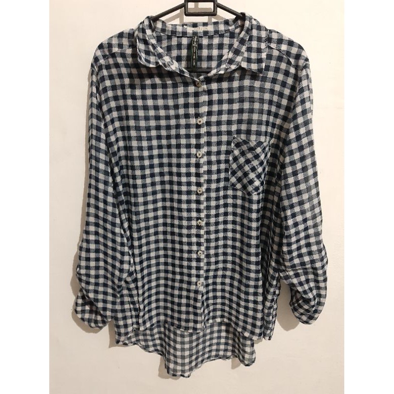 Kemeja Lengan Panjang Kotak Stradivarius