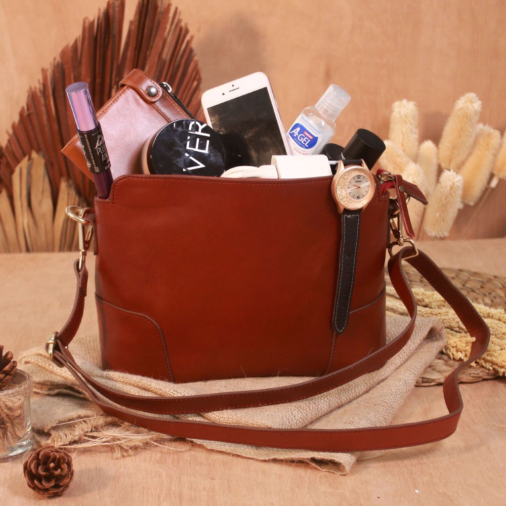 TAS SELEMPANG WANITA TAS SELEMPANG CEWEK TAS SELEMPANG KULIT TAS KULIT WANITA