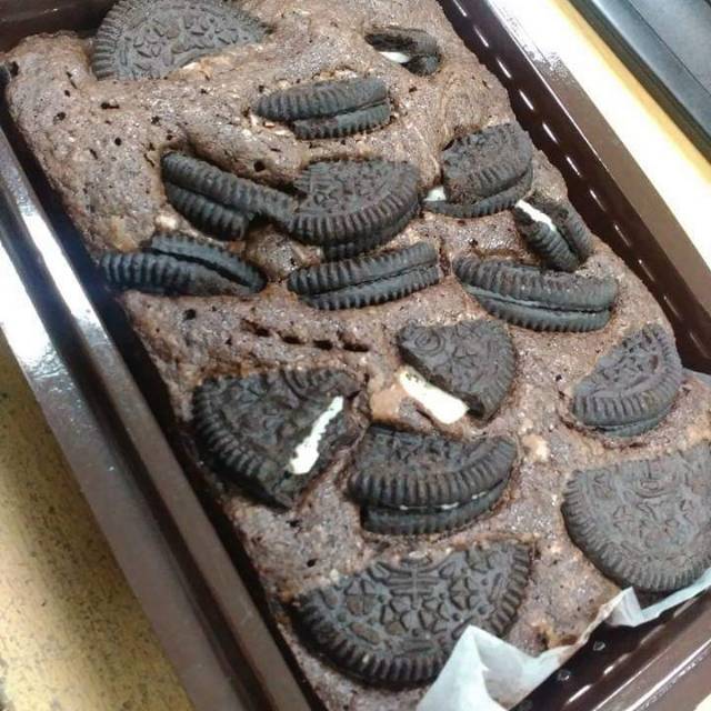 

Brownies Panggang - Oreo