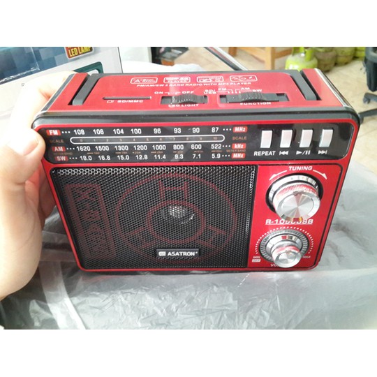 Asatron R-1050USB adalah Radio AM FM SW dengan music/Mp3 Player.Sumber