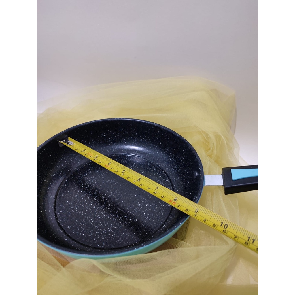 Teflon Frypan Warna Anti Lengket 22 Cm