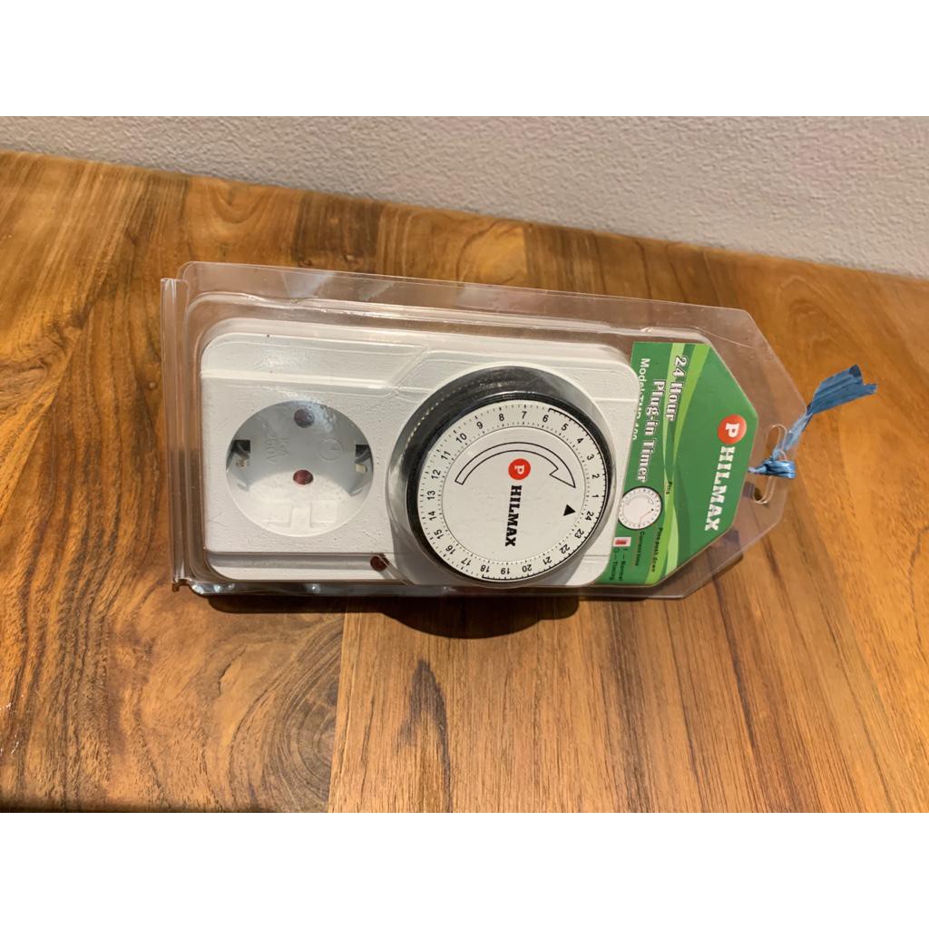 Stop Kontak Timer Analog Hilmax