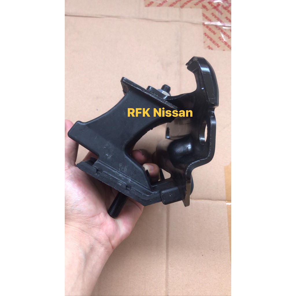 Engine mounting Nissan Navara D40 Kanan/Kiri High Quality