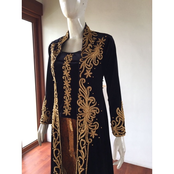 kebaya Kutubaru ekor/kebaya kutubaru