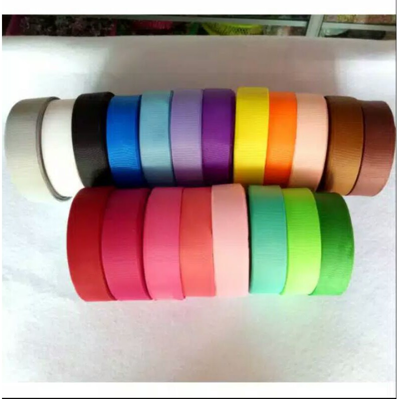

Pita grossgrain 1" 2.5cm aneka warna per roll