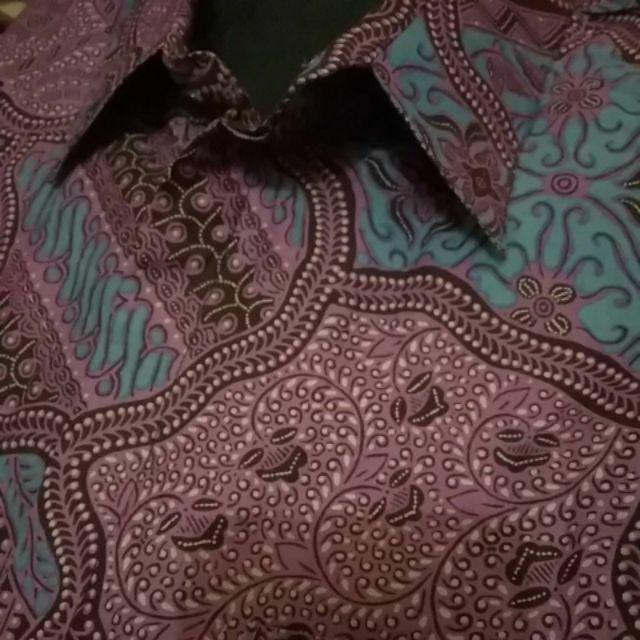 Kereta Kencana Ungu Kemeja Batik Pria Lengan Panjang Full Furing Reguler Fit