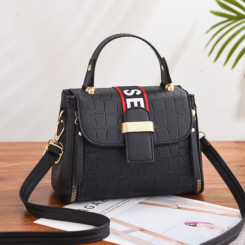 TFT AX9922 92617 AX617 D11071 T02 (1 KG MUAT 2) TAS SELEMPANG WANITA IMPORT/HAND BAG/TAS BAHU/TAS WANITA/TAS PESTA/TAS KOREA/TAS TANGAN/TAS