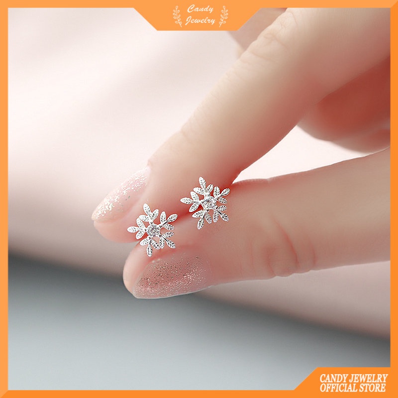 Anting Tusuk Sterling Silver 925 Desain Snowflake Natal Hypoallergenic Untuk Wanita