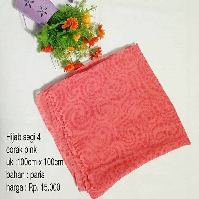 Jilbab segiempat corak pink