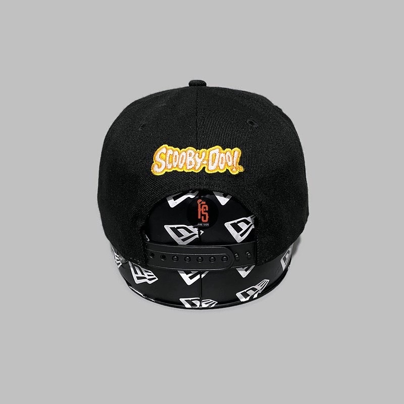 TOPI NEW ERA ORIGINAL 950 SCOOBY DOO SCOOBY BLACK