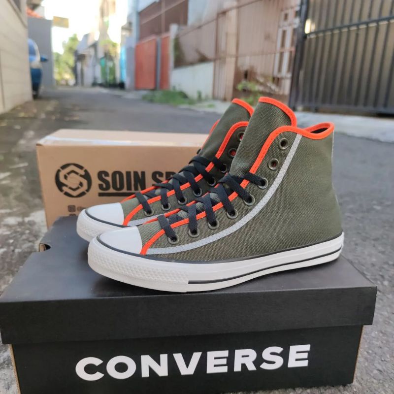 SEPATU SNEAKERS PRIA CONVERSE CTAS HI (172001C)