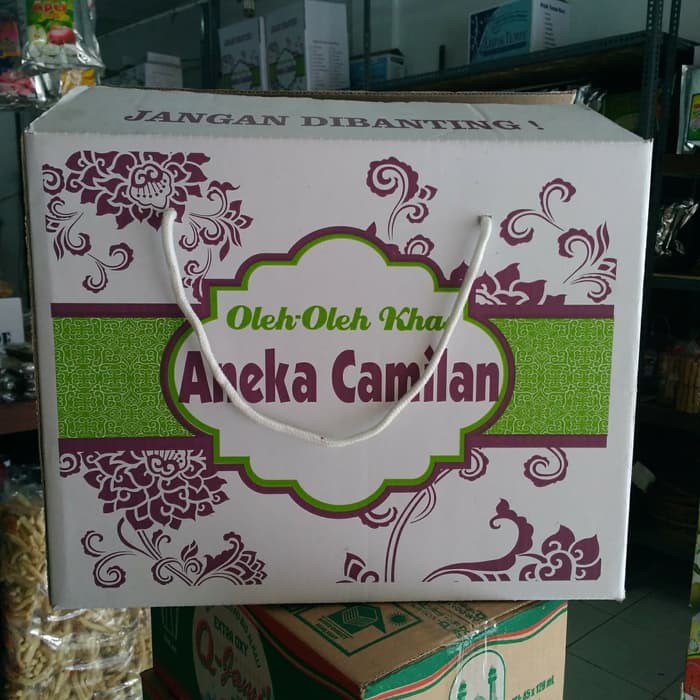 

OLEH OLEH MALANG PAKET HEMAT ANEKA KERIPIK ~ kp1104