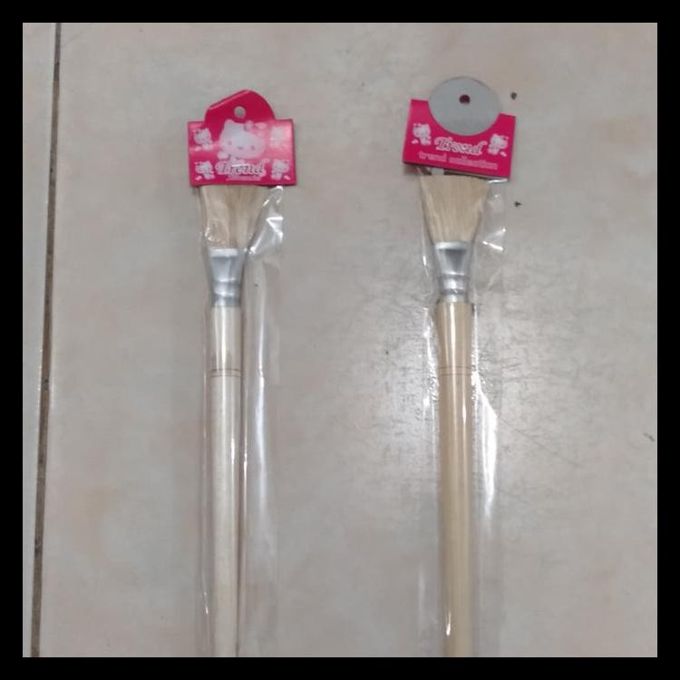 

KUAS KUE KECIL / CAKE BRUSH KUAS PUTIH KUNING GAGANG KAYU