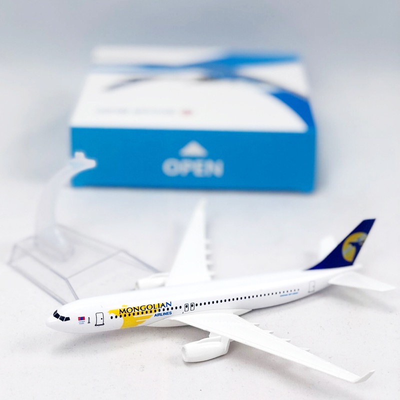 Mongolian B767 Pesawat Terbang Mongolia Boeing 767 Die Cast Bahan Metal Ukuran 16cm