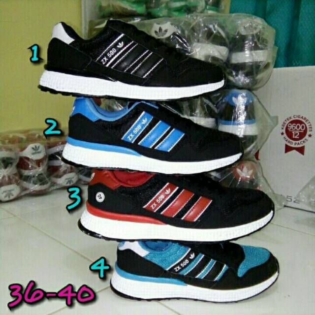 Sepatu olahraga adidas zx500