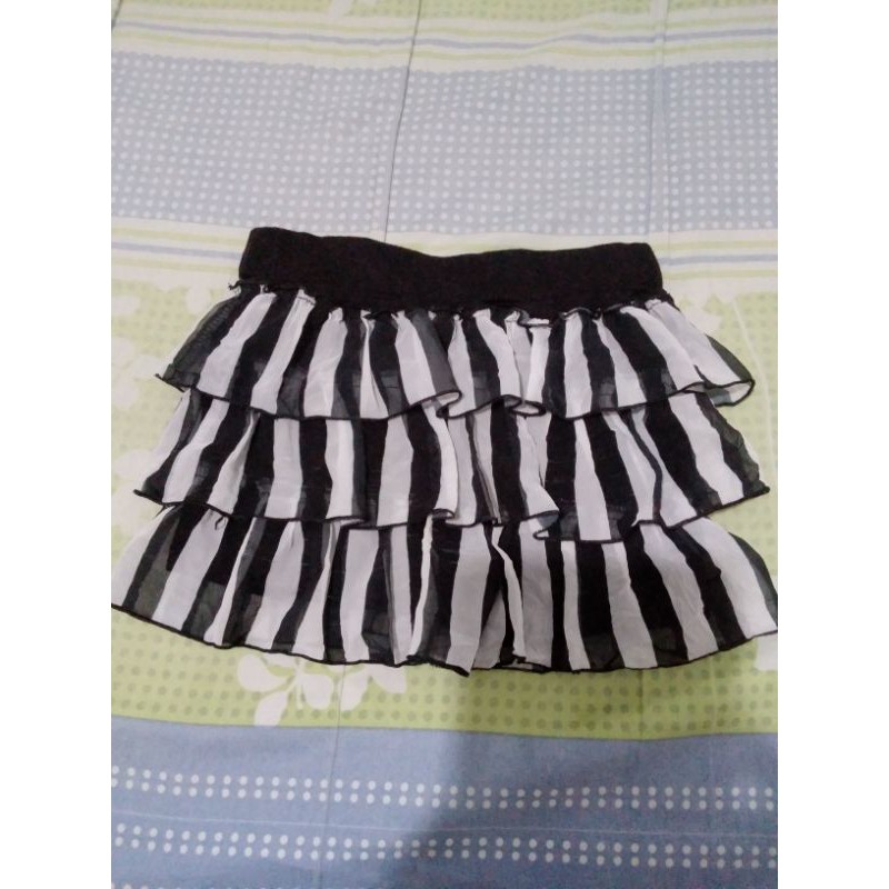 rok celana anak / rok anak / rok celana murah / rok celana cantik / preloved / second
