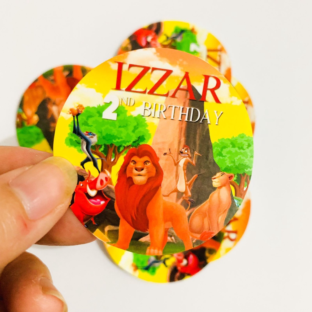 

Lion King Sticker Birthday Pudding / Tempelan Box Souvenir