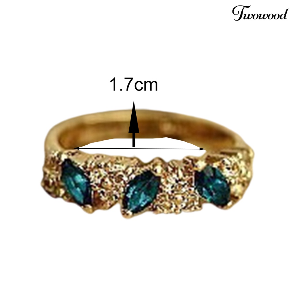 Cincin Berlian Imitasi Bahan Alloy Warna Hijau Untuk Wanita