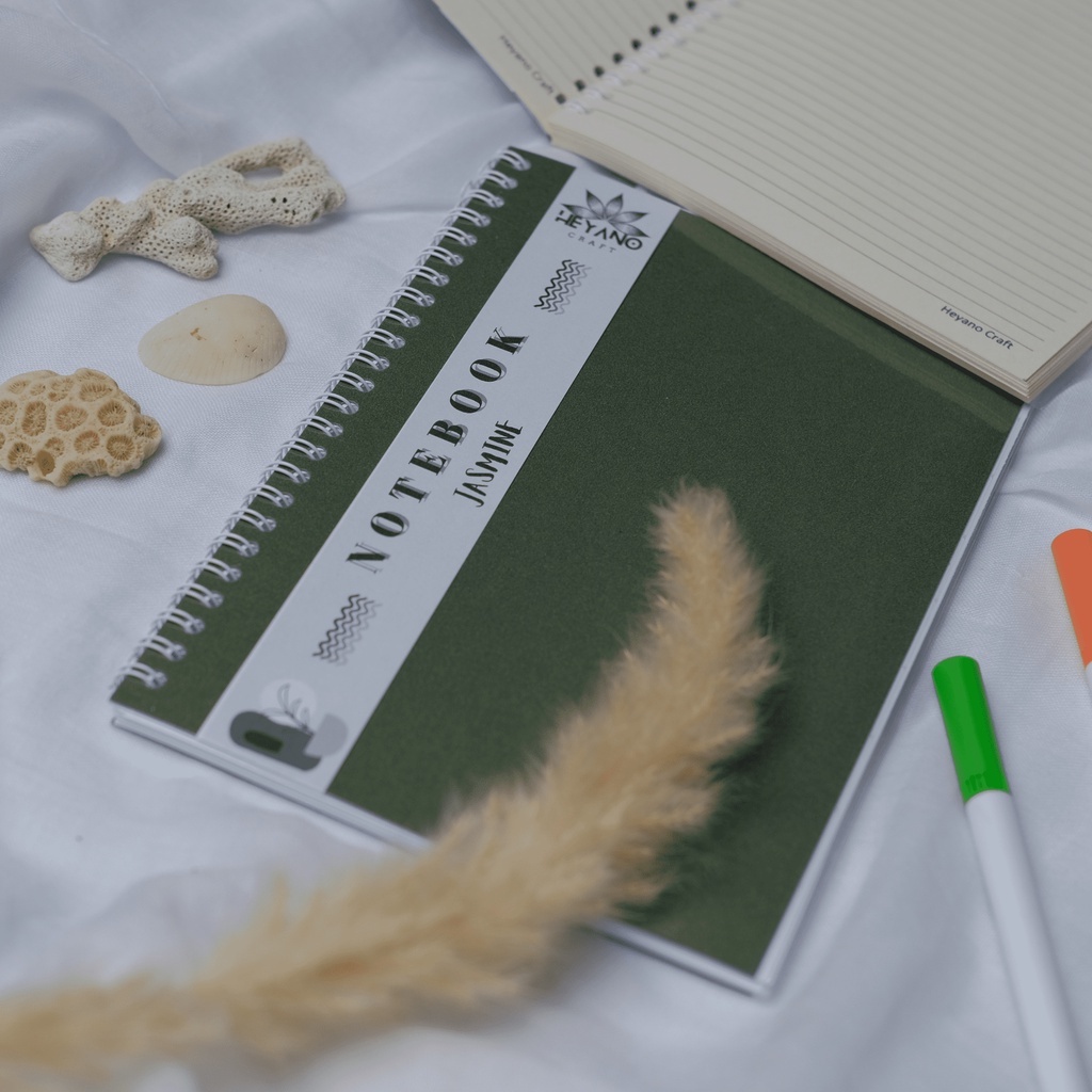

Notebook A5 30 lembar Jasmine Heyano - Notebook Spiral/Buku Catatan
