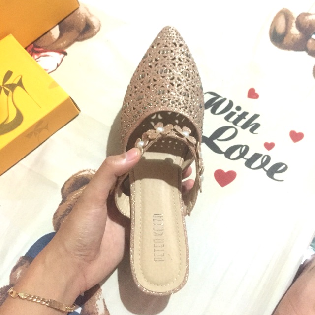 Peter Keiza brand matahari store