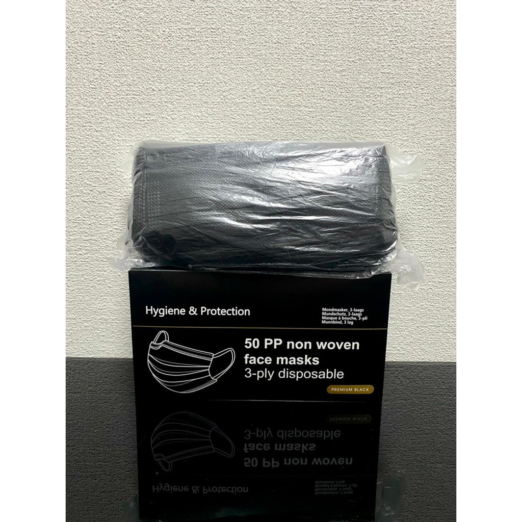 MASKER 3 PLY HITAM ISI 50PCS