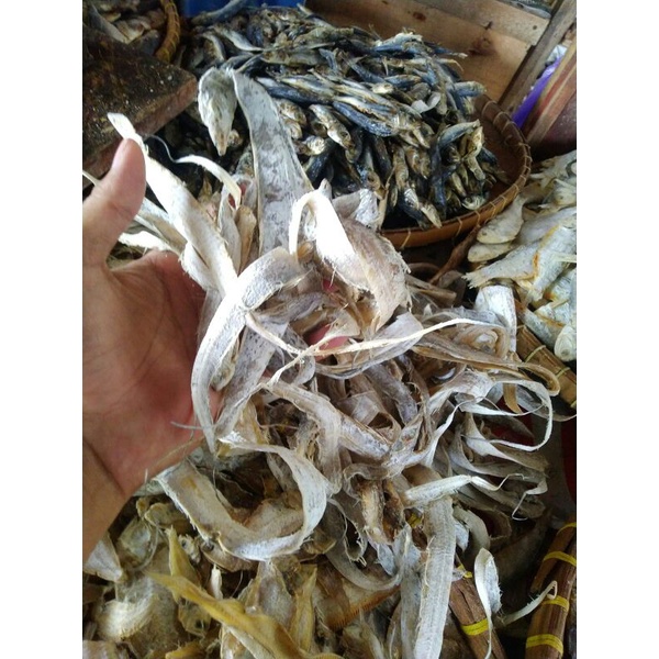 

ikan asin layur/ gereh layur/ layur besar/ layur kecil/ layur tawar premium 250 gram