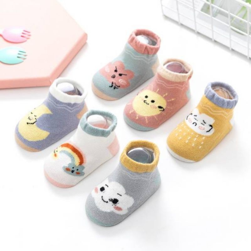 Kaos Kaki Sepatu Bayi Gambar Awan Bahan Katun Breathable Nyaman Import