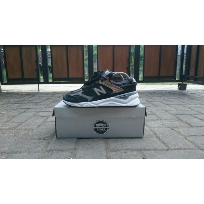 NEW BALANCE X90