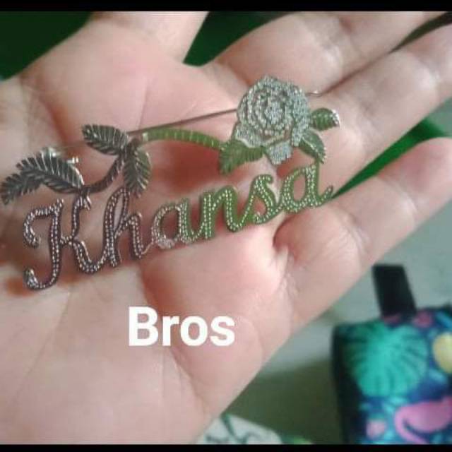 Bros peniti nama monel