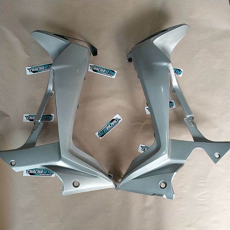 sayap dek supra x 125 batman warna silver